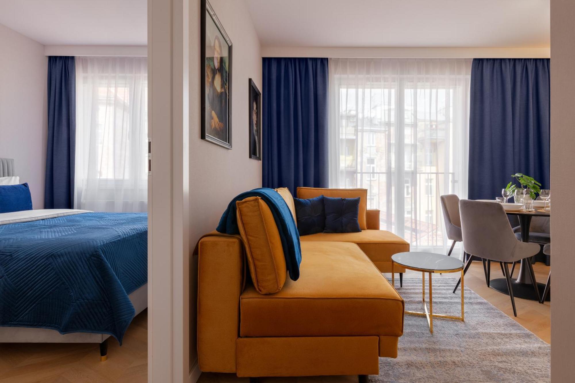 Metropolis Old Town Apartments Krakow Bagian luar foto