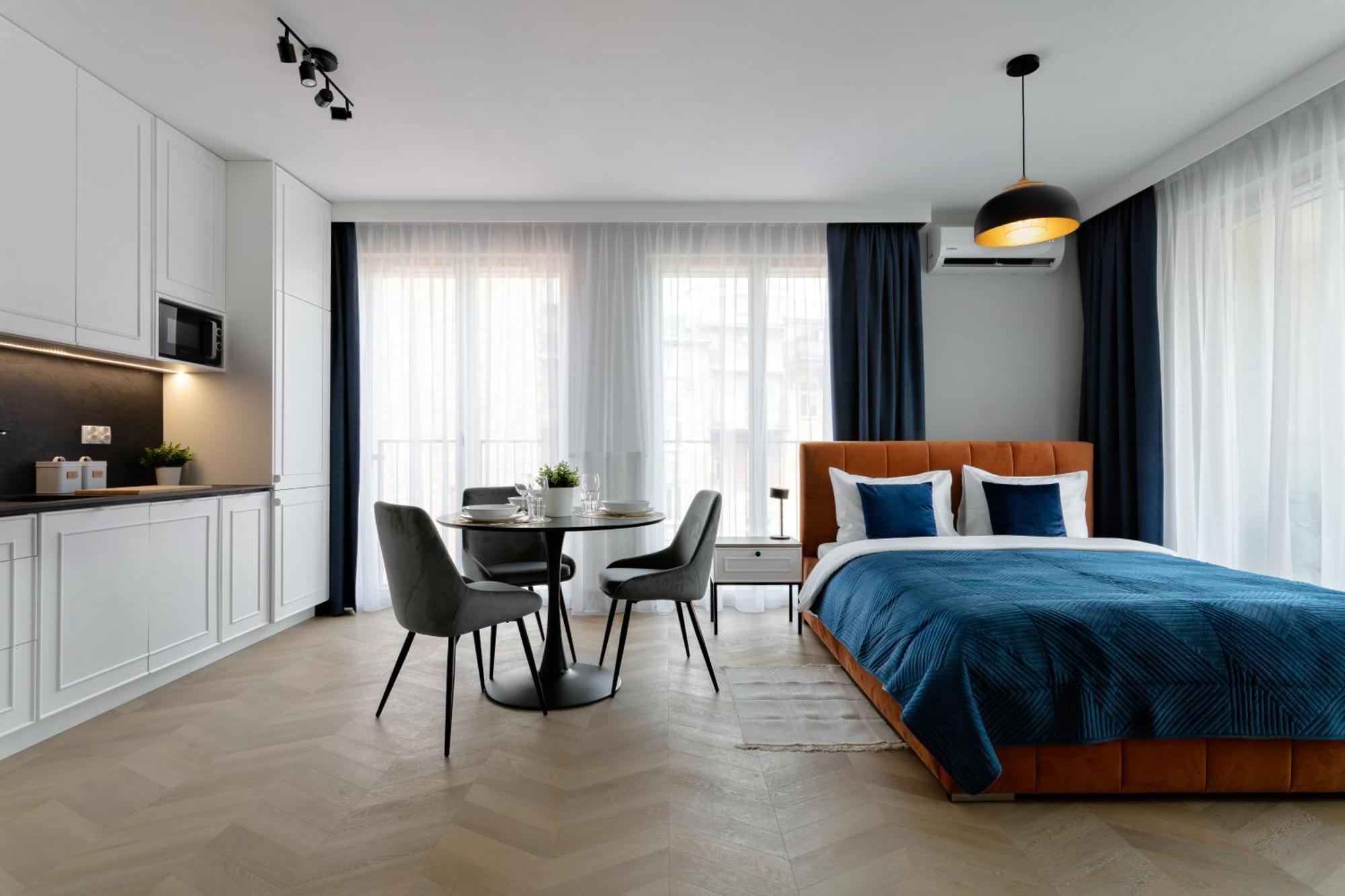 Metropolis Old Town Apartments Krakow Bagian luar foto